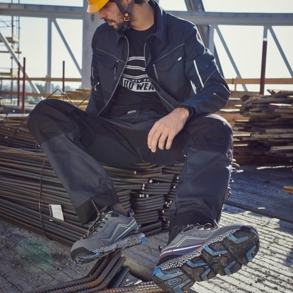 Sir Safety Footwear • JET LOW SNEAKERS 
MB3011B6 - Picture 3 of 8